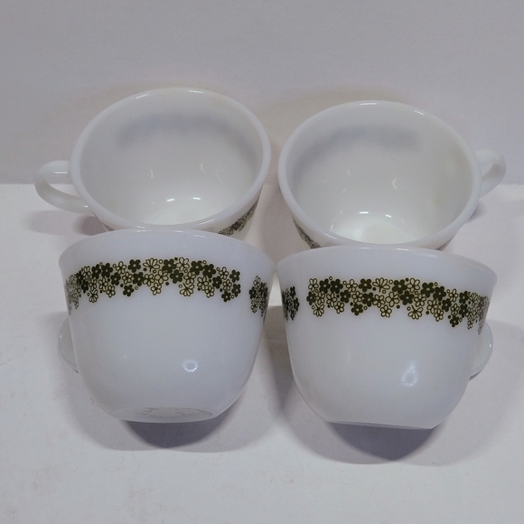 Vintage Pyrex Green Crazy Daisy Spring Blossom Milk Glass Coffee Cups Set of 4 - Picture 4 of 7
